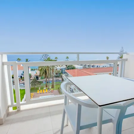 Deluxe Sea View With Half Board, Only Adults, Pool, Playa Playa del Inglés